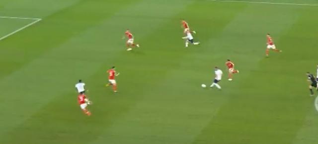 1669749196569004264.jpg 867876.jpg